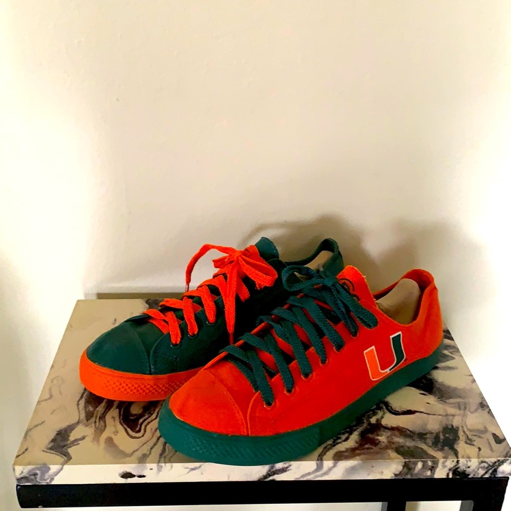University of Miami opposite colors, Converse.